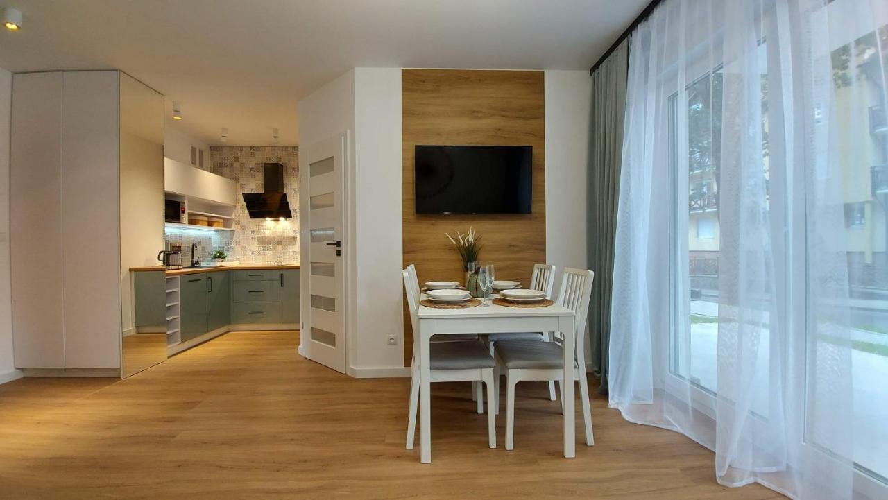 Apartamenty Sun&Fun Rezydencja Pod Debami Nad Lomnica 1B I 2B- Blisko Centrum I Sklepow W Otoczeniu Zieleni Karpacz Luaran gambar