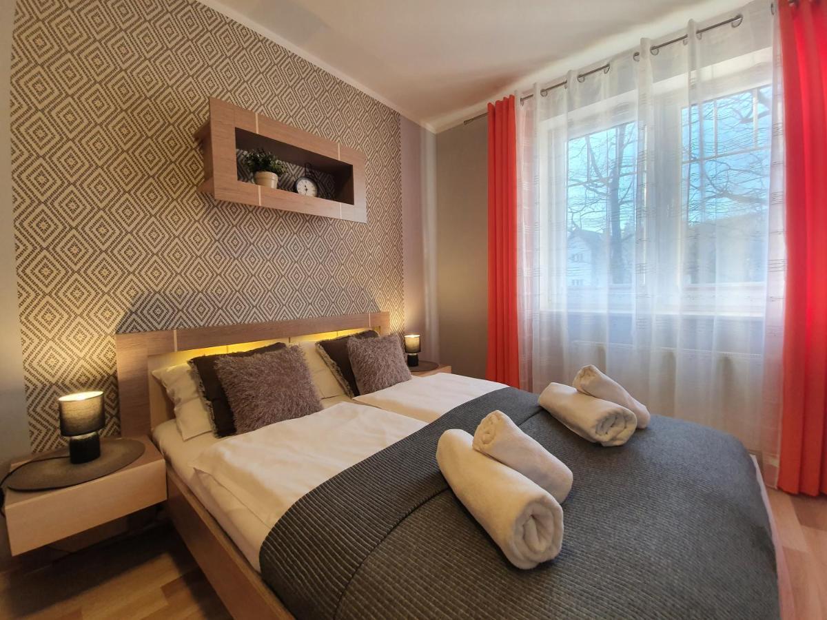 Apartamenty Sun&Fun Rezydencja Pod Debami Nad Lomnica 1B I 2B- Blisko Centrum I Sklepow W Otoczeniu Zieleni Karpacz Luaran gambar