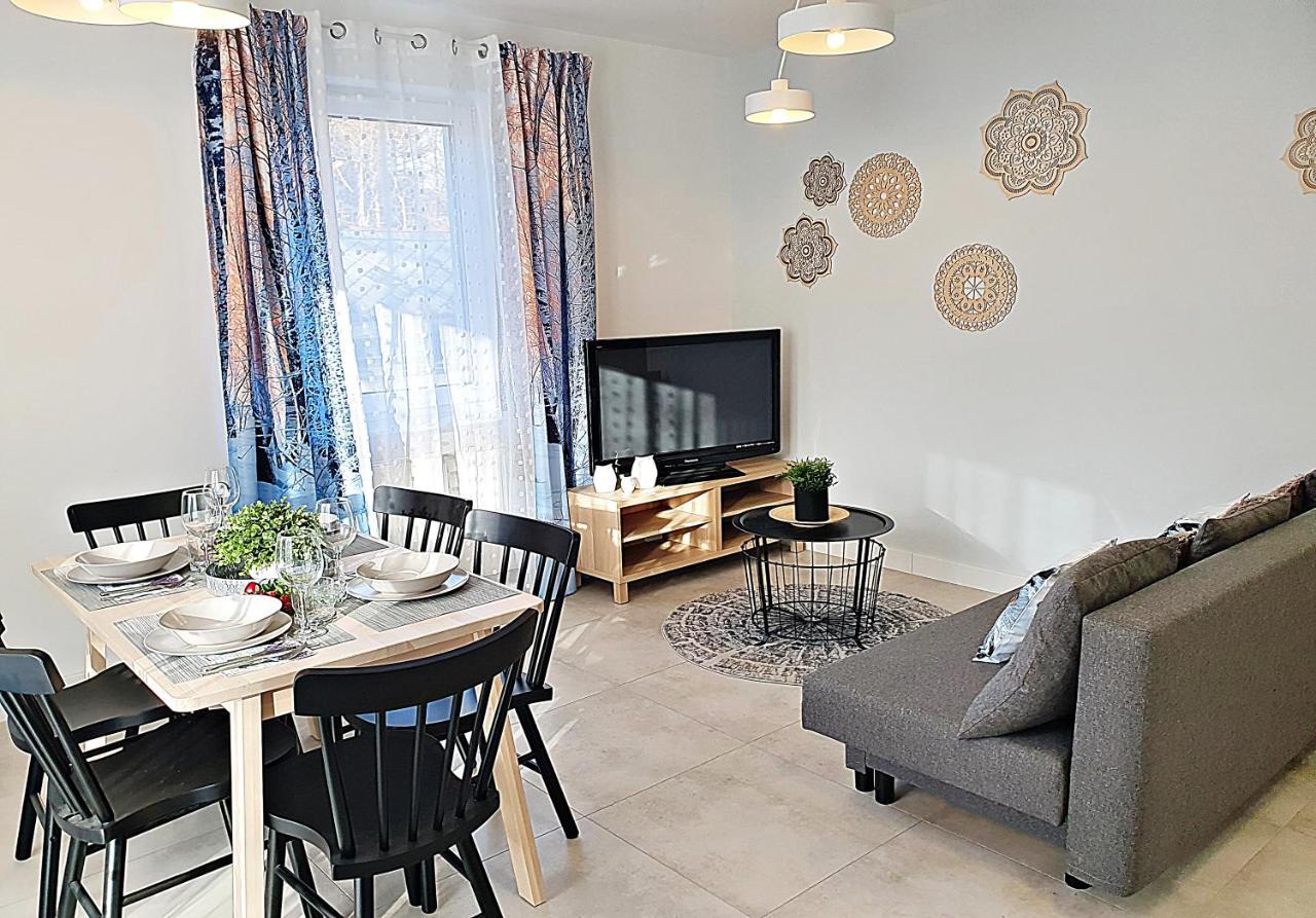 Apartamenty Sun&Fun Rezydencja Pod Debami Nad Lomnica 1B I 2B- Blisko Centrum I Sklepow W Otoczeniu Zieleni Karpacz Luaran gambar