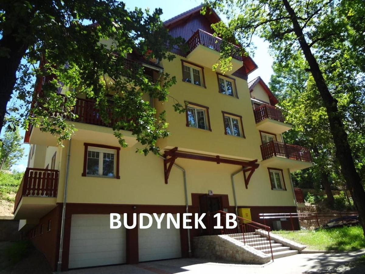 Apartamenty Sun&Fun Rezydencja Pod Debami Nad Lomnica 1B I 2B- Blisko Centrum I Sklepow W Otoczeniu Zieleni Karpacz Luaran gambar