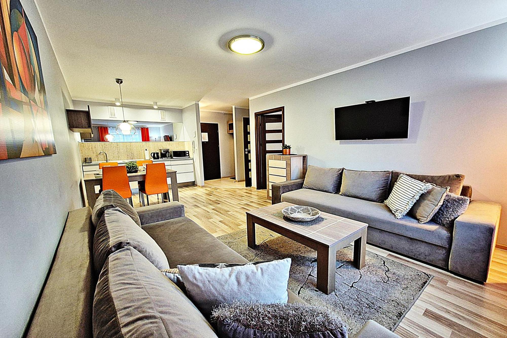 Apartamenty Sun&Fun Rezydencja Pod Debami Nad Lomnica 1B I 2B- Blisko Centrum I Sklepow W Otoczeniu Zieleni Karpacz Luaran gambar