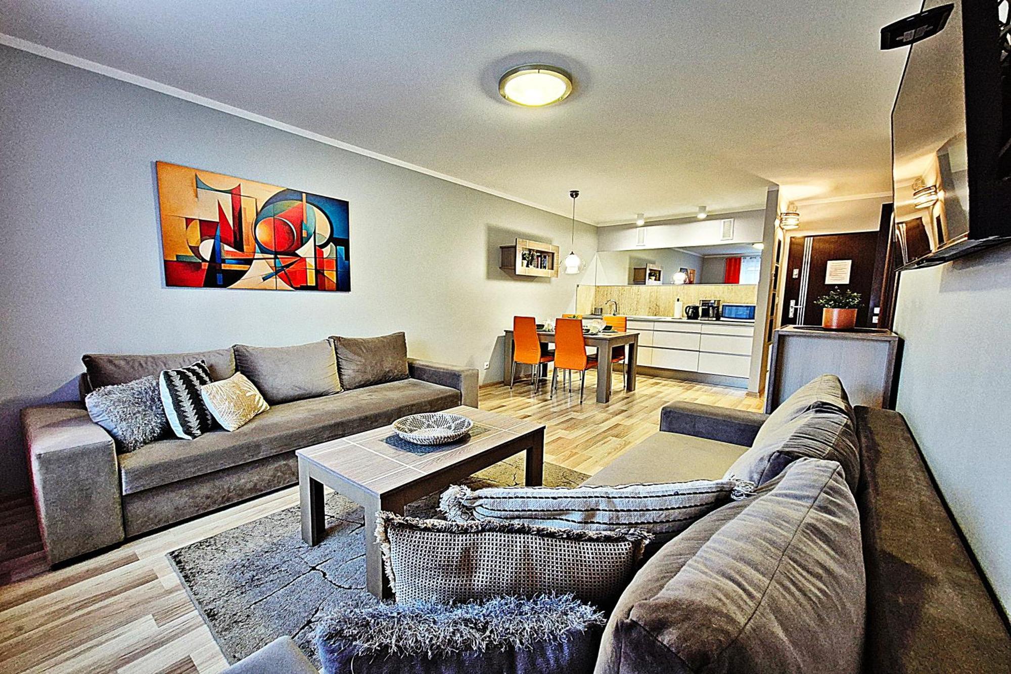 Apartamenty Sun&Fun Rezydencja Pod Debami Nad Lomnica 1B I 2B- Blisko Centrum I Sklepow W Otoczeniu Zieleni Karpacz Luaran gambar
